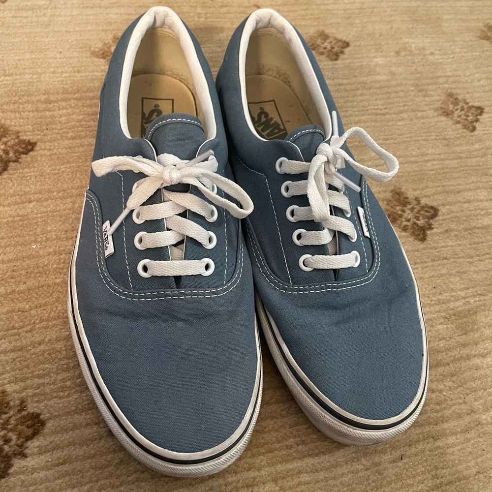 Blue Low-Top Van’s Era Shoes | Size 11